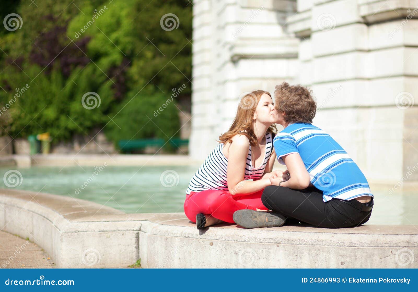 NaomiDate Evaluation 2025: My Take on This Eastern Dating Website